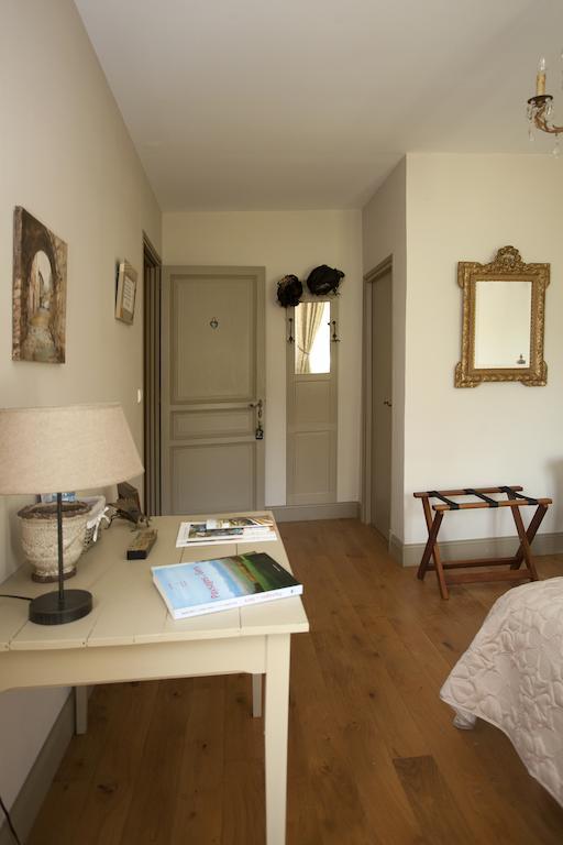 Couette-café Maison D Hotes De Charme Les Bruhasses Campagne Parc De 3 Ha Vignoble Familial Armagnac 2*