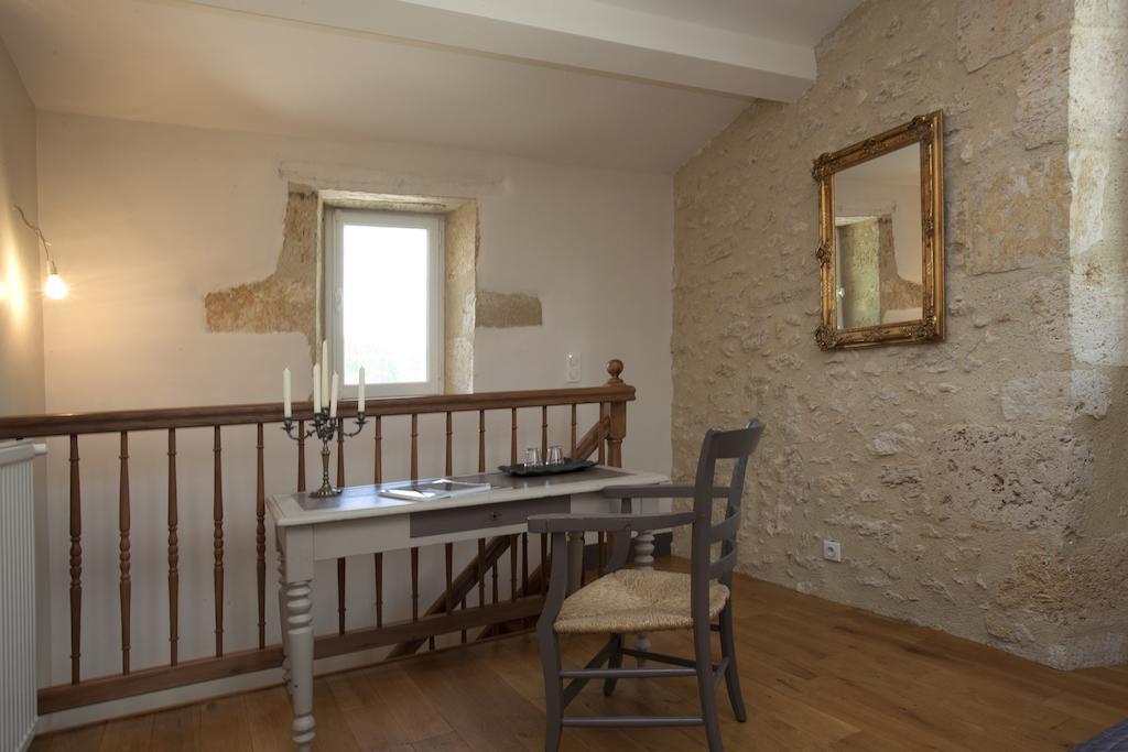 Couette-café Maison D Hotes De Charme Les Bruhasses Campagne Parc De 3 Ha Vignoble Familial Armagnac 2*